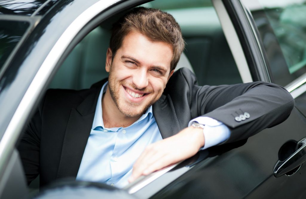 Vous recherchez un chauffeur privé pour un trajet longue distance en France ? Avec Transport Club, profitez d'un service de transport premium adapté à vos déplacements.